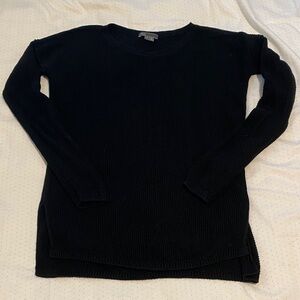 Vince Women's Classic Black Crew Neck Sweater